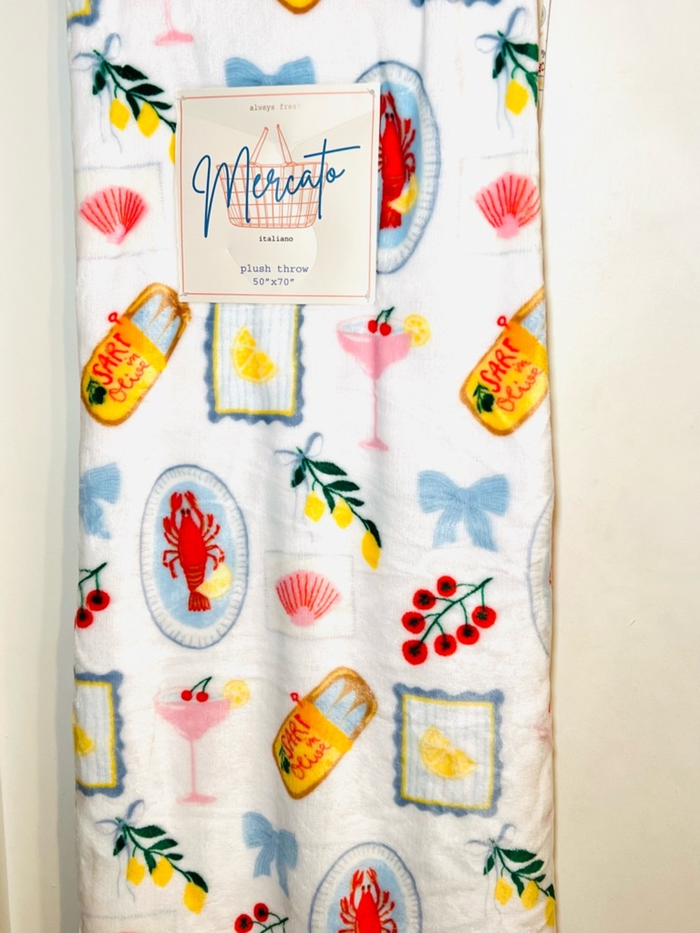 Coastal Summer Plush Throw Blanket Lobster Sardines Tomato Lemons Cocktails Bows - Picture 8 of 14